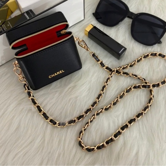 Chanel Leather Lipstick Bag Cosmetic Bag - Picture 9 of 12